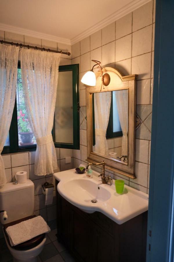 Bella Vista Apartment *